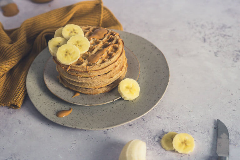 Frühstückswaffeln mit HaferflockenFrühstückswaffeln mit Haferflocken