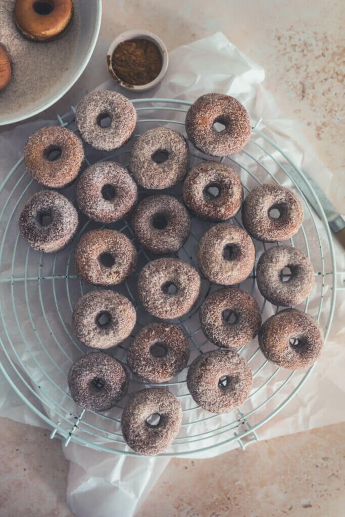Mini Brioche Donuts mit Zimt-Zucker