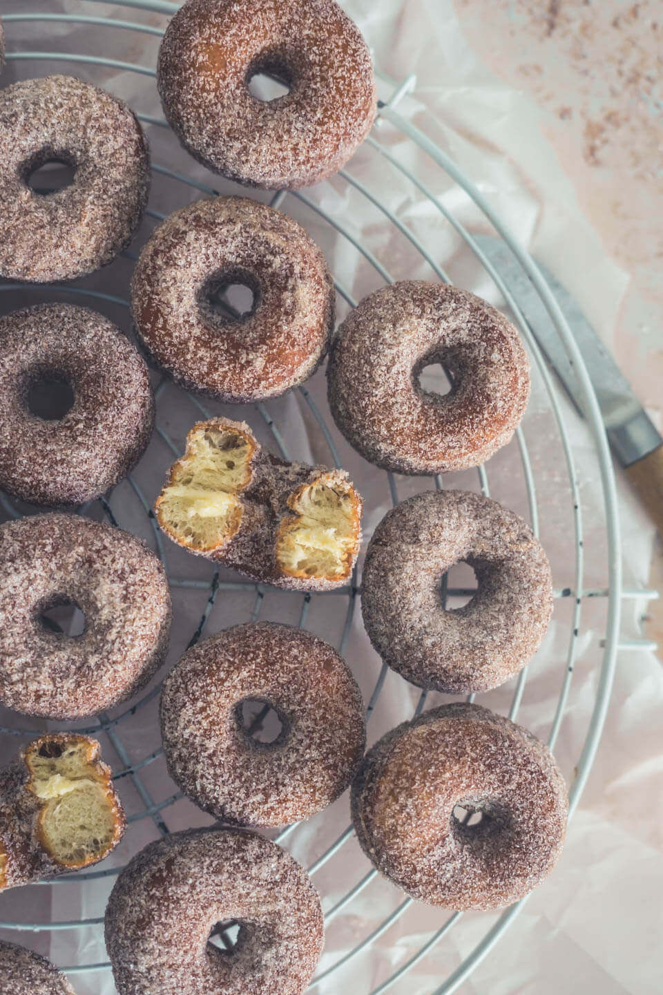 Mini Brioche Donuts mit Zimt-Zucker