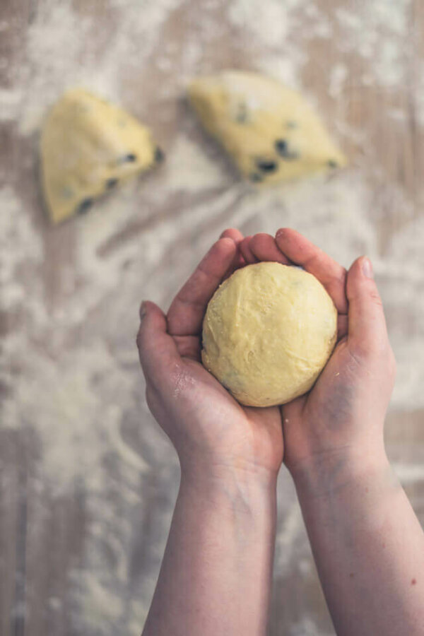 Hefeteig Grundrezept | linalsbackhimmel.de