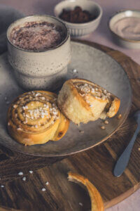 Kanelbullar – Schwedische Zimtschnecken