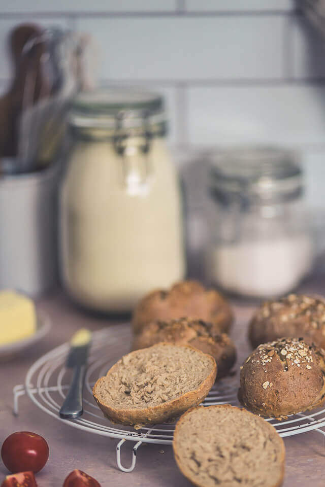 Kefir-Hafer-Brötchen