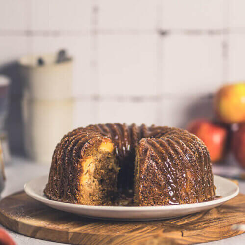Apfel-Zimt-Gugelhupf